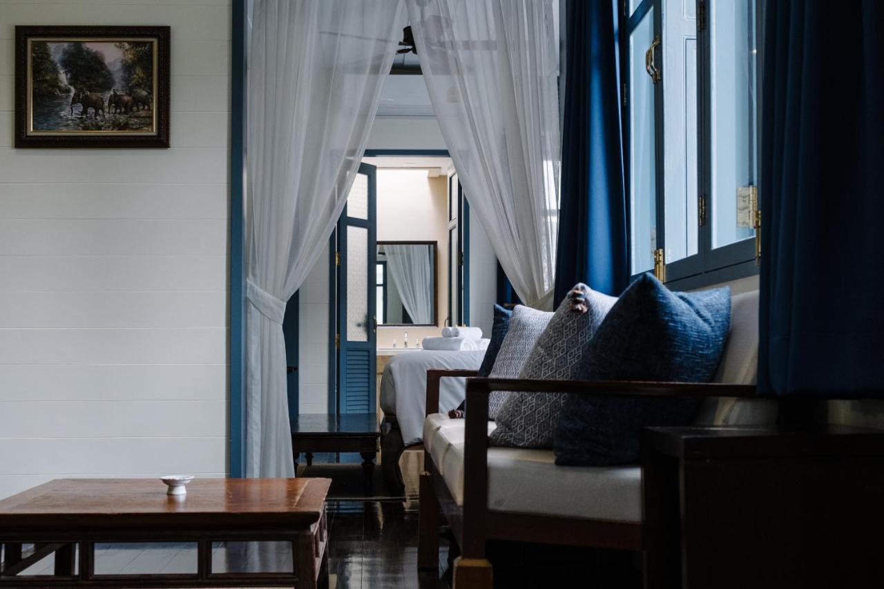 Baan Vajra Hotel Bangkok Luaran gambar