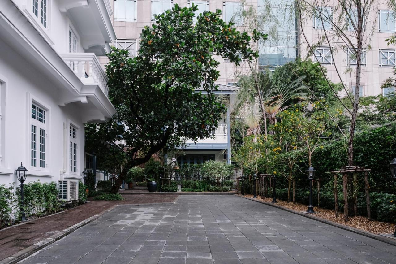 Baan Vajra Hotel Bangkok Luaran gambar